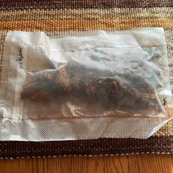 Vacuum Sealed Organic CHAGA cubes pieces - Picture 3 of 4